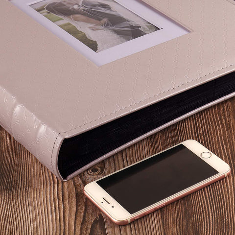 RECUTMS travel memories album in use for organizing trip photos.