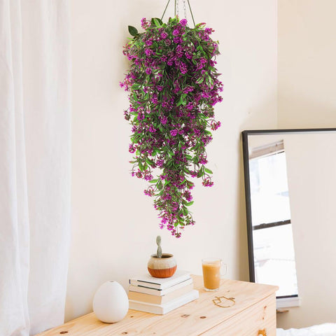 RECUTMS fake plants add year-round elegance to weddings and parties.