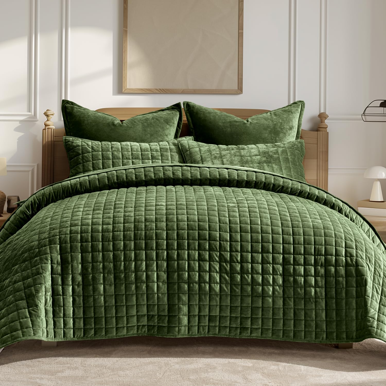 RECYCO Luxury Velvet Quilt front view in loden green showing channel stitching