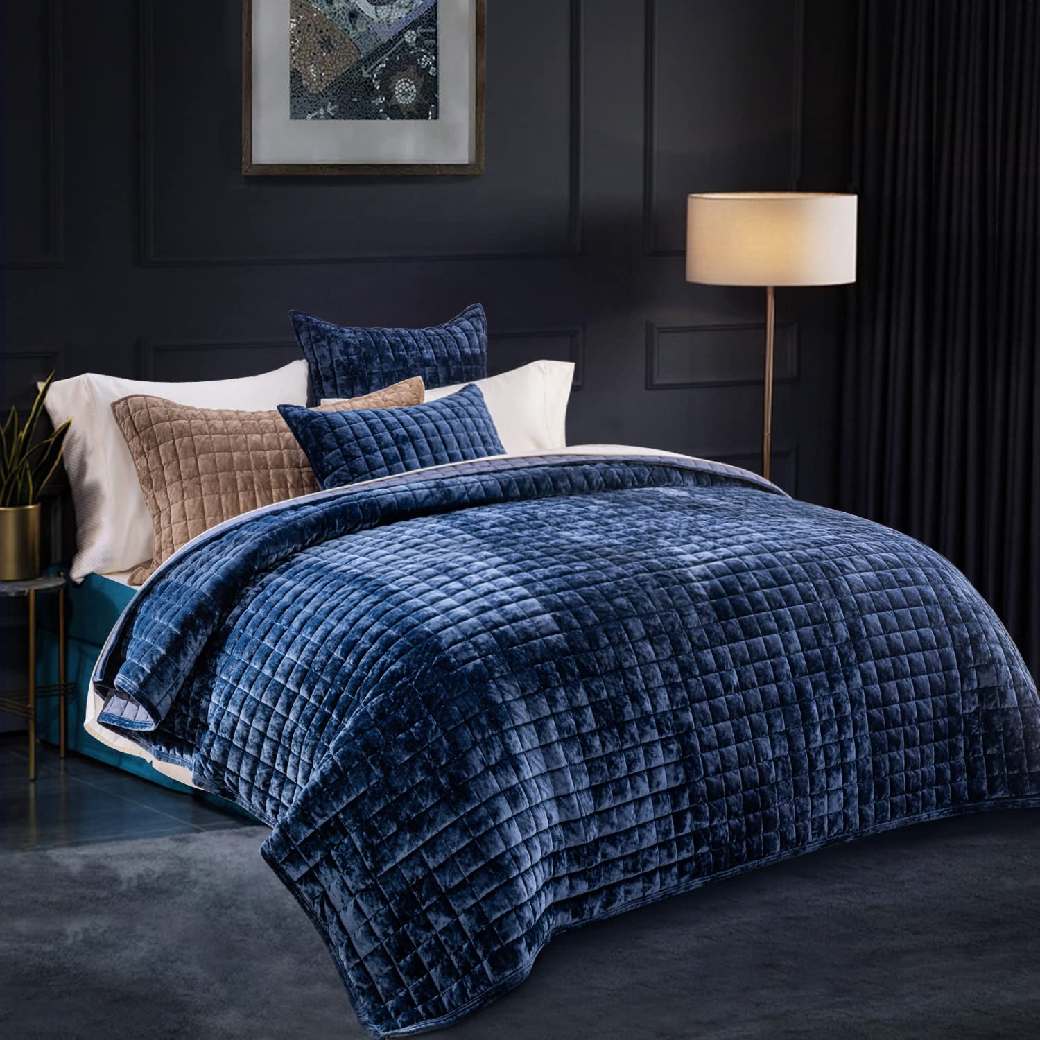 RECYCO velvet quilt channel stitch pattern adds structure and durability