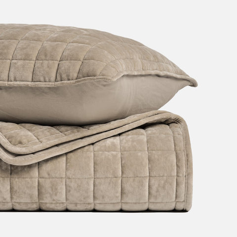 RECYCO neat-sewn-edges detail proving durable construction