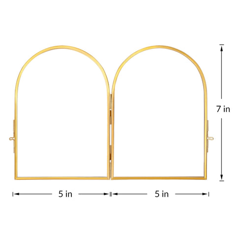 REDHUGO arc-shaped brass photo frame showcases memories from any angle.