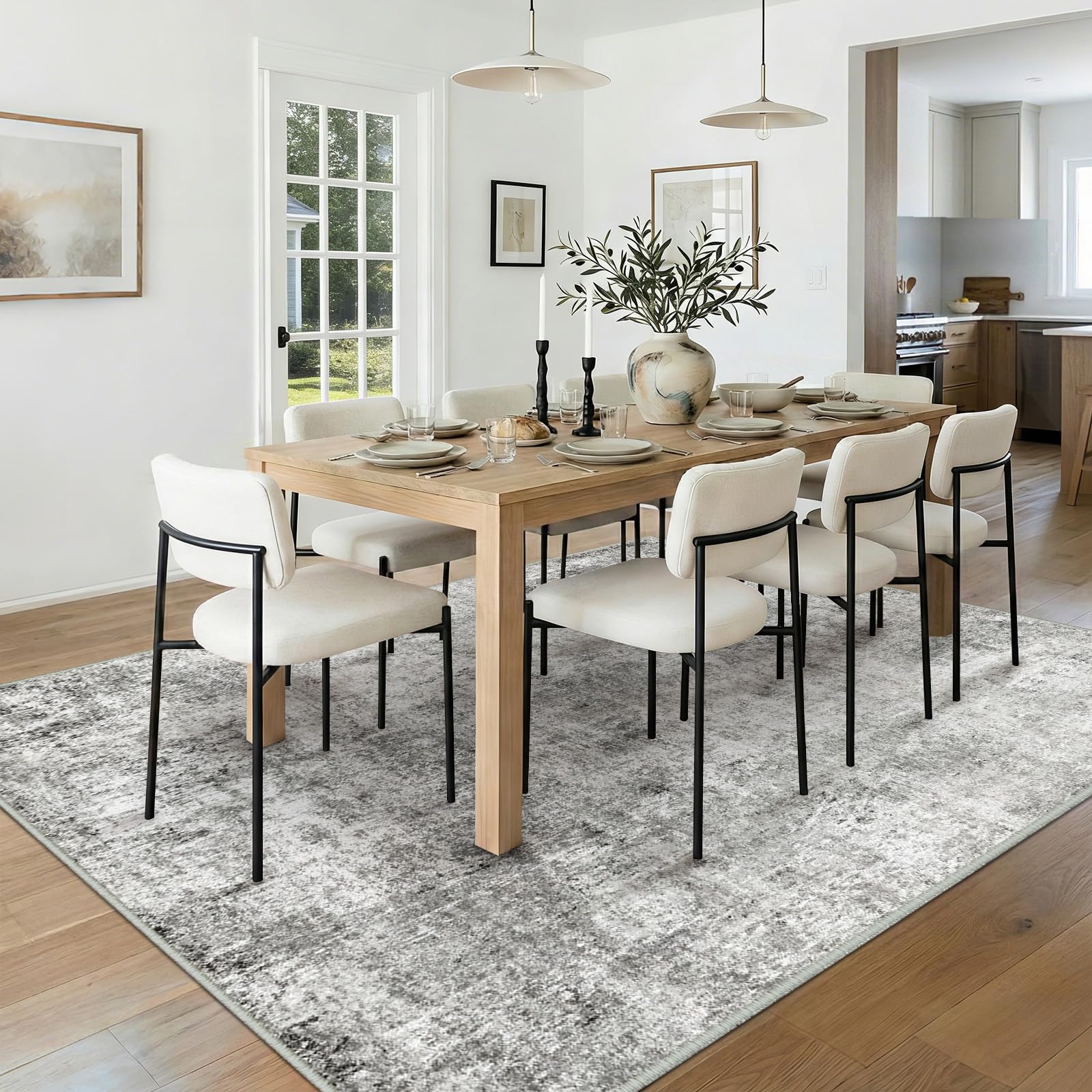 RELEANY modern print rug brightens rooms with gray and white tones.