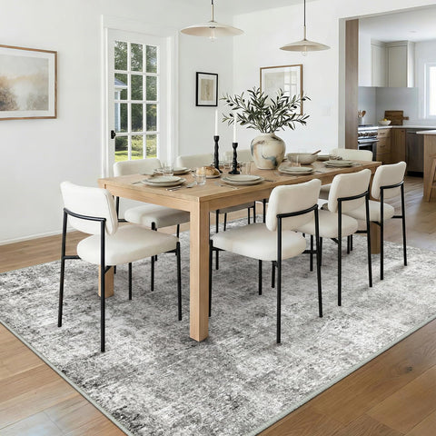 RELEANY modern print rug brightens rooms with gray and white tones.