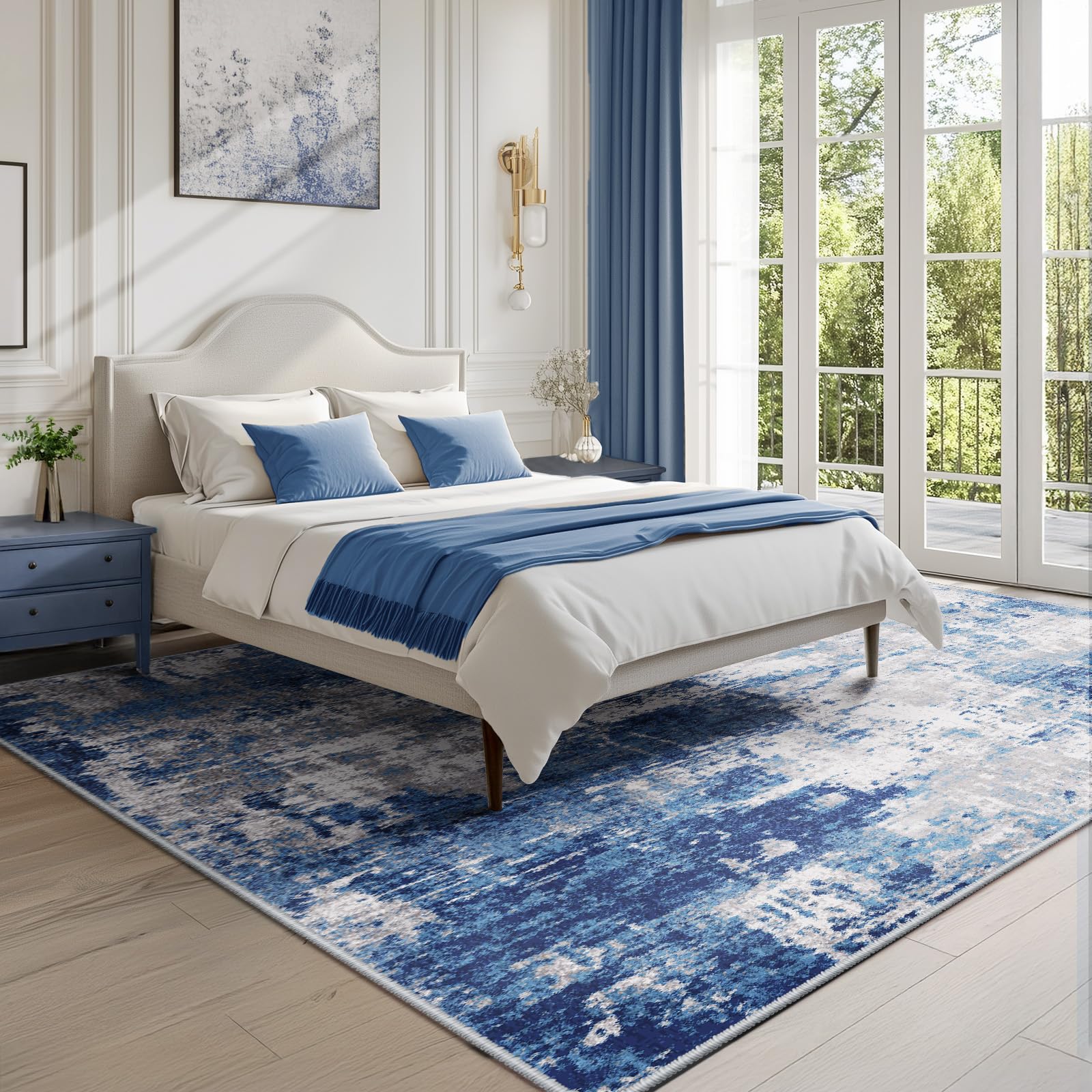 RELEANY non-slip backing keeps the rug in place on smooth floors.