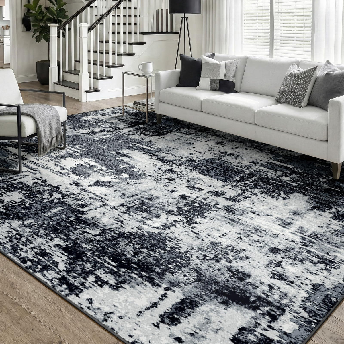 RELEANY washable rug 5x7 with abstract pattern, easy-care and stylish for living spaces