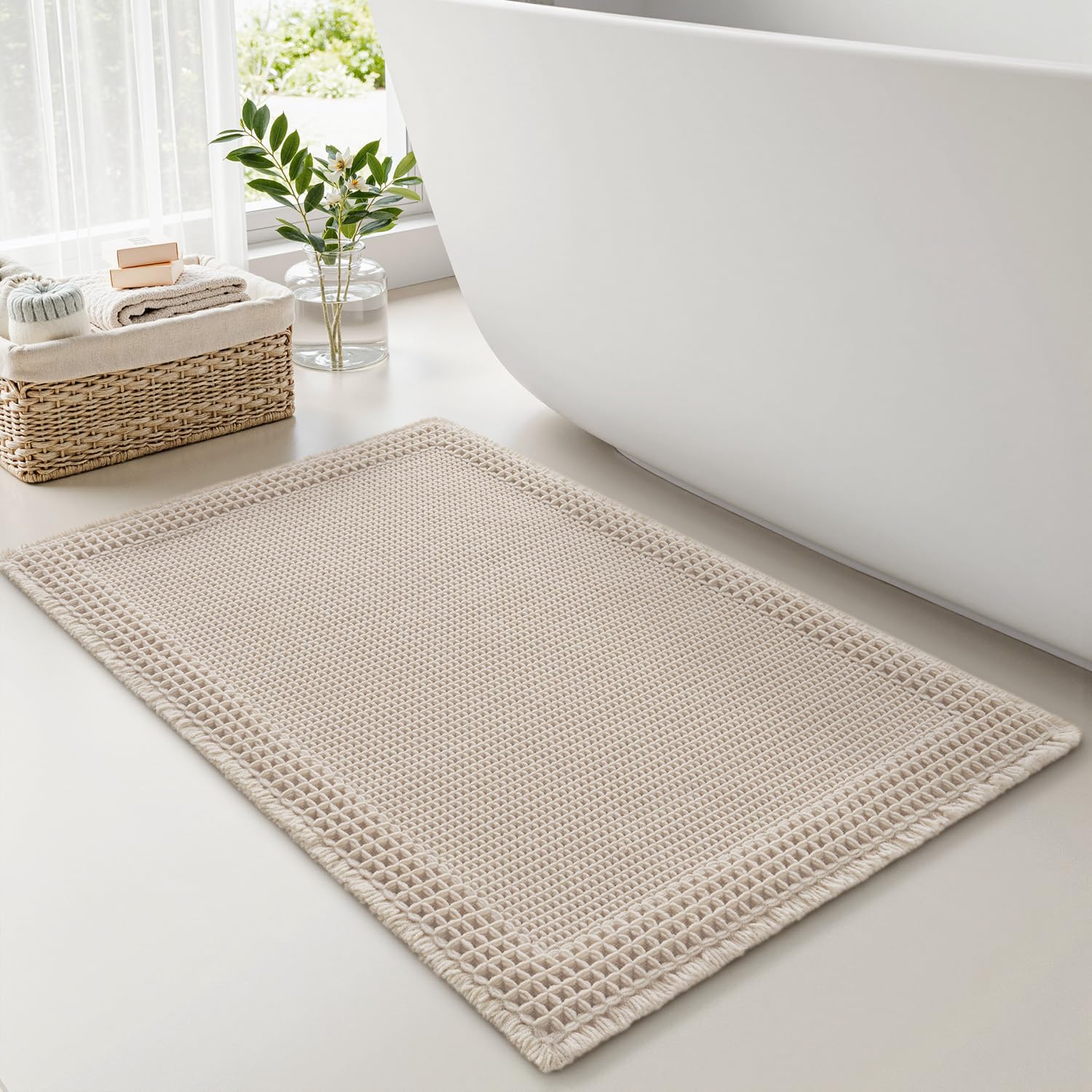 RESARE waffle bath mat close-up showing tassels and waffle texture for stylish decor.