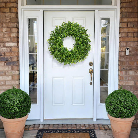 RHTRJ hanging porch wreath creates inviting entry and atmosphere.