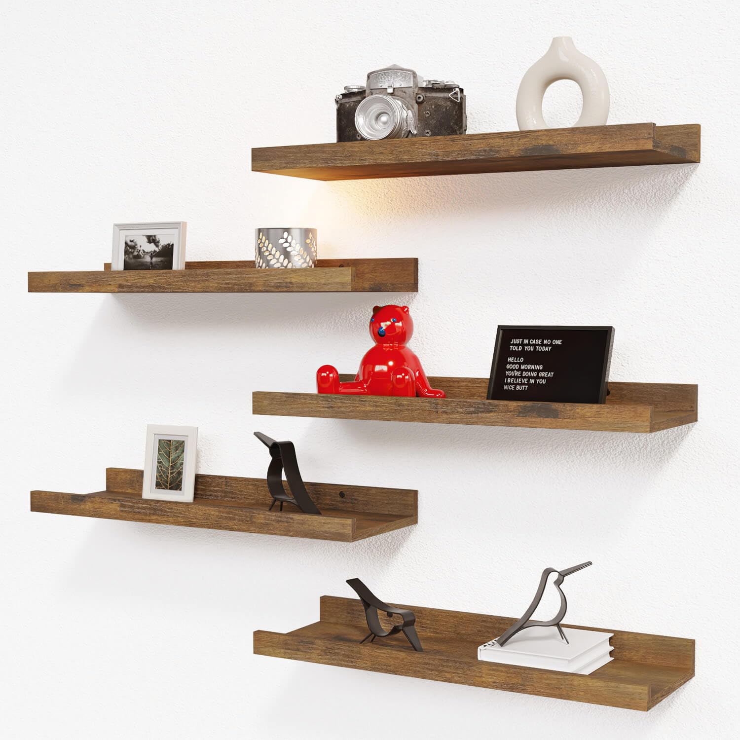 RICHER HOUSE five-set floating shelves on wall for organized display and extra storage.