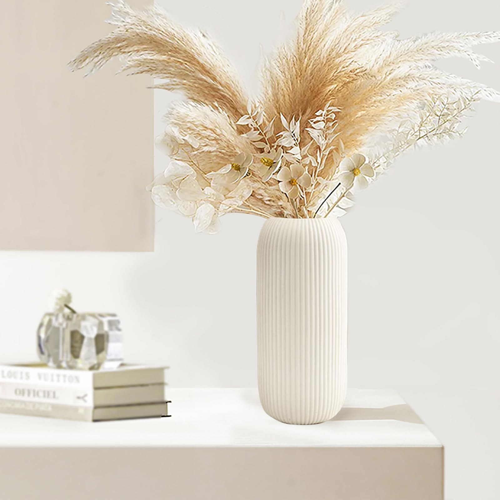 RIKBVOM white ribbed vase showcasing pampas grass on a coffee table.