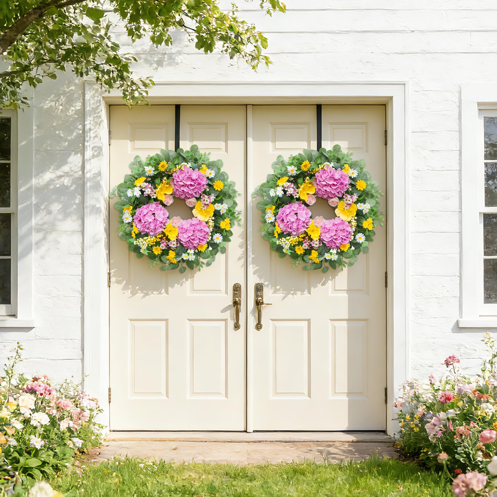 Rimalo maintenance-free design requires no watering or upkeep.