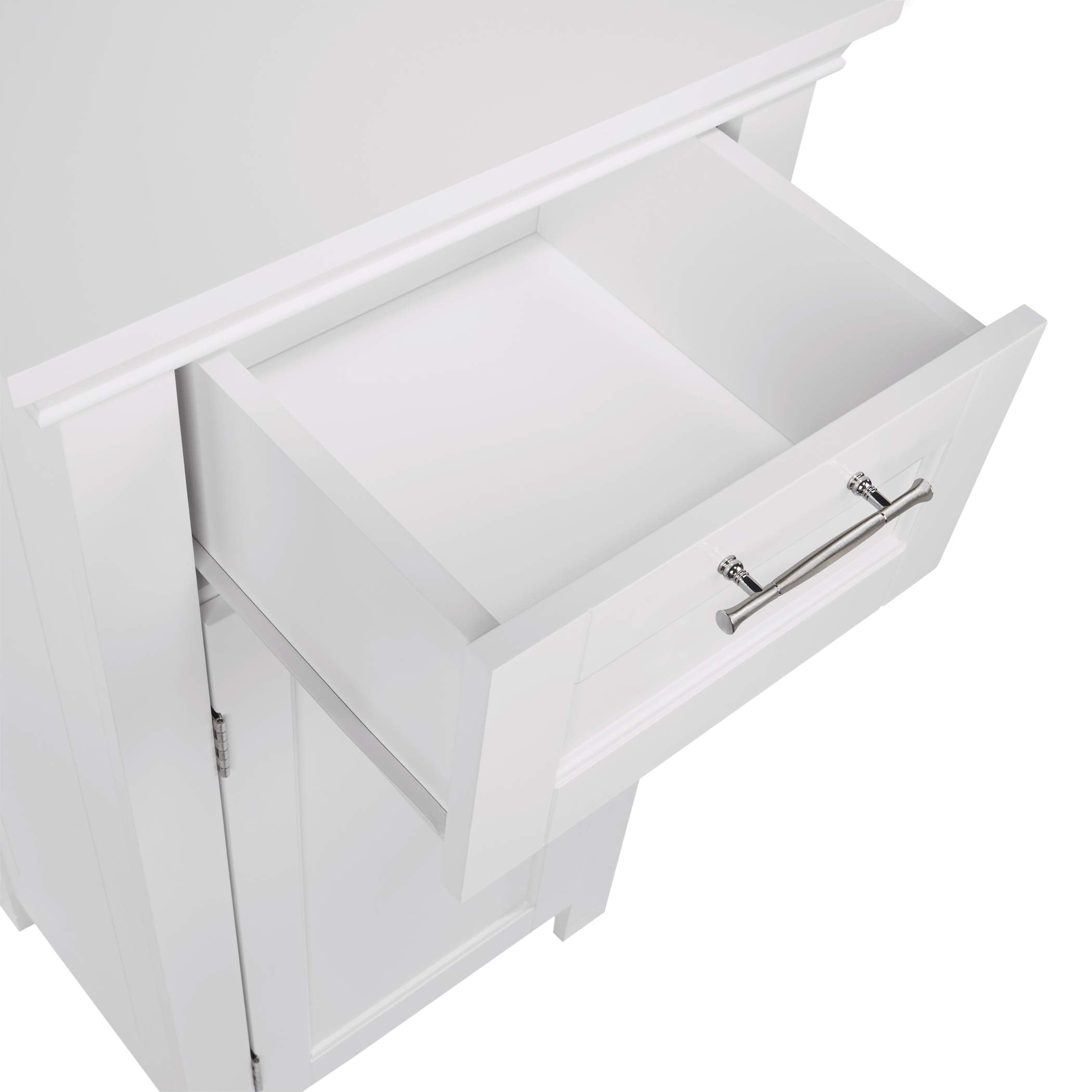 Inset door close-up on RiverRidge Somerset cabinet.