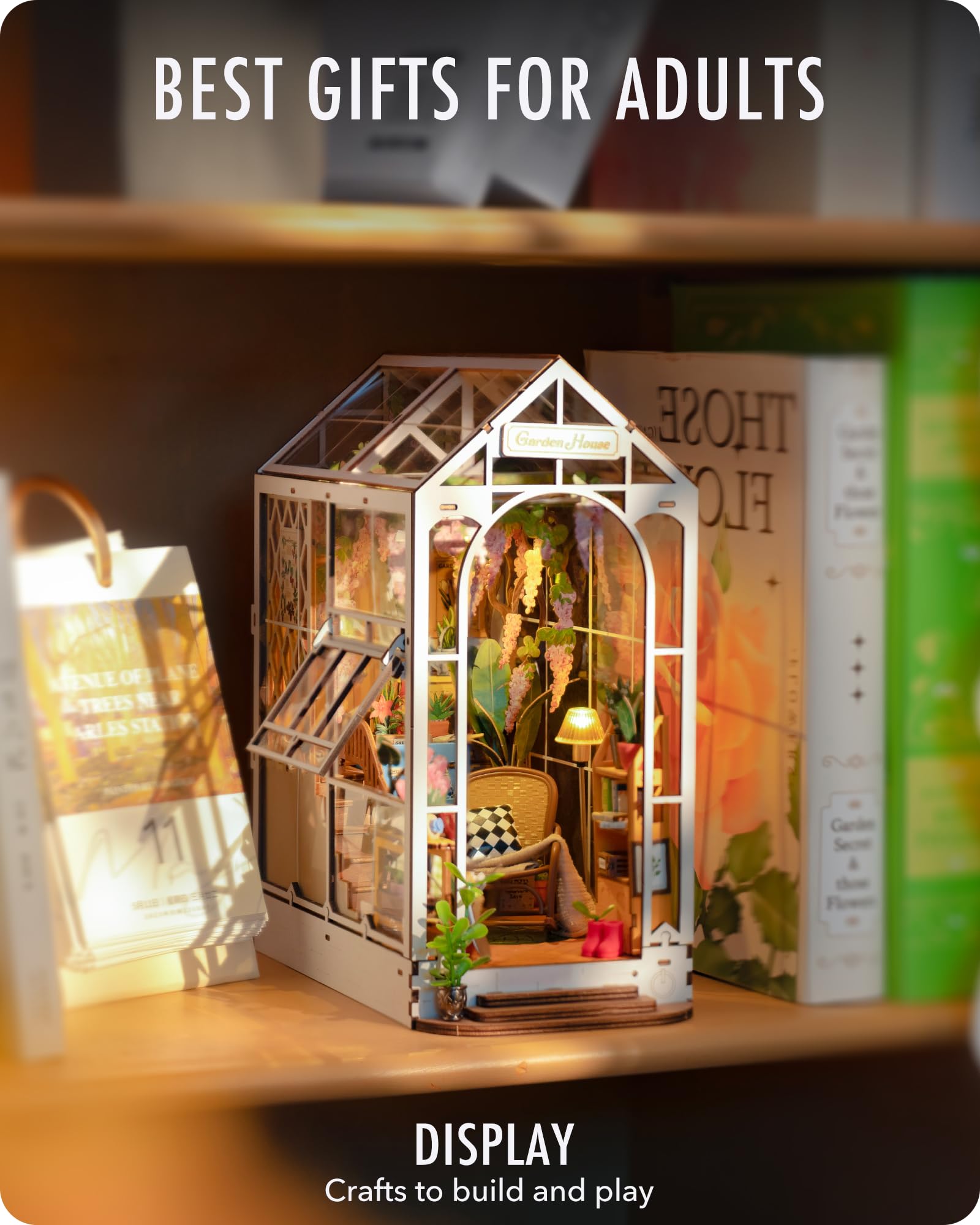 Rolife 3D puzzle pieces show precise Garden House craftsmanship