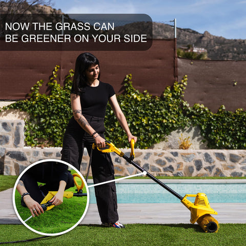 Roll & Comb 141e forward push sweeps debris and lifts turf fibers