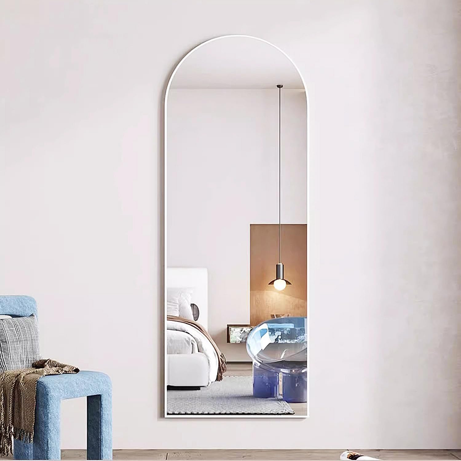 Rowjut packaging protects the mirror with foam for safe shipping