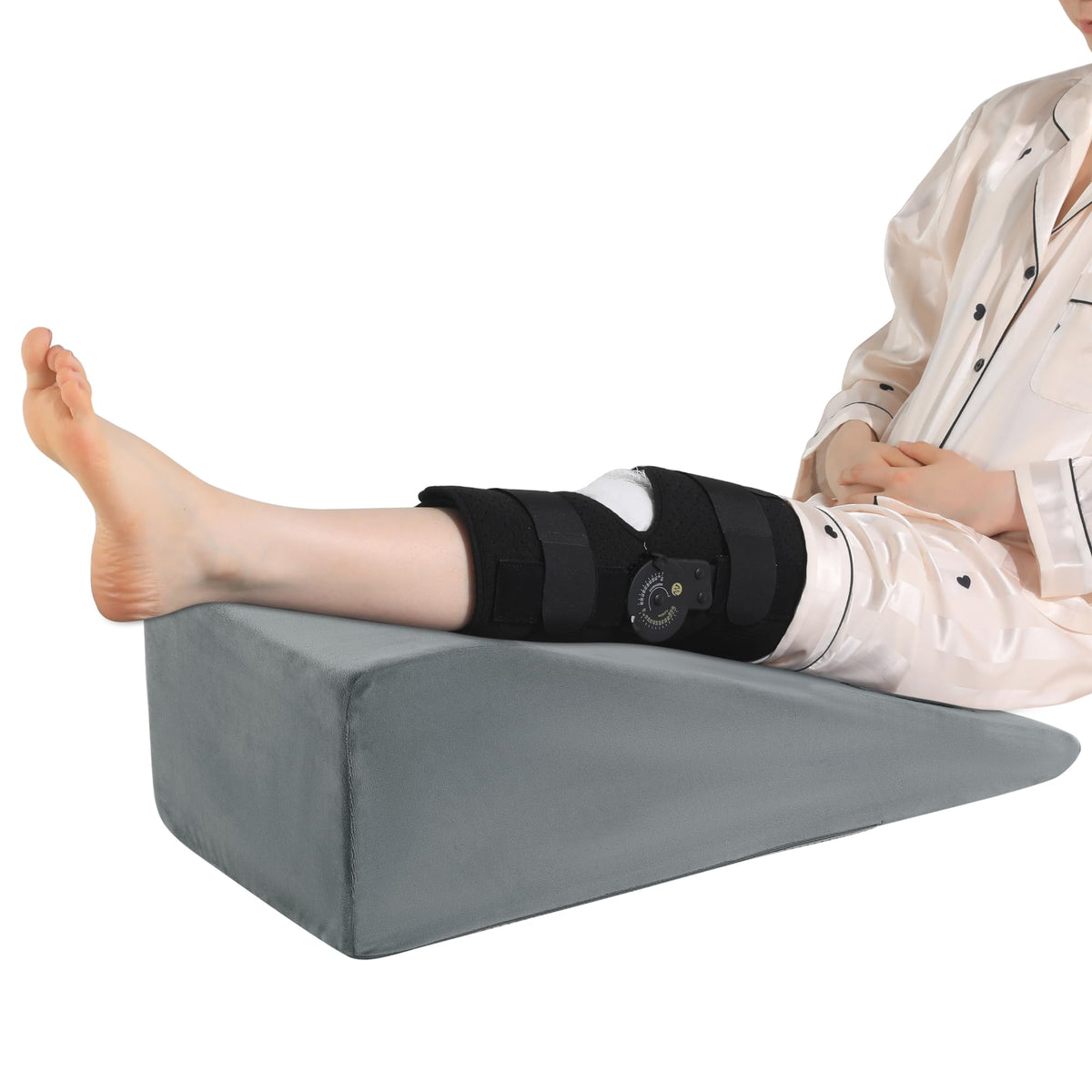 ROYALAY leg elevation pillow after surgery supports comfortable leg elevation.