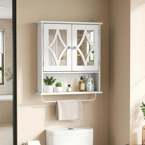 RoyalCraft adjustable shelves inside provide flexible storage for cosmetics and medications.