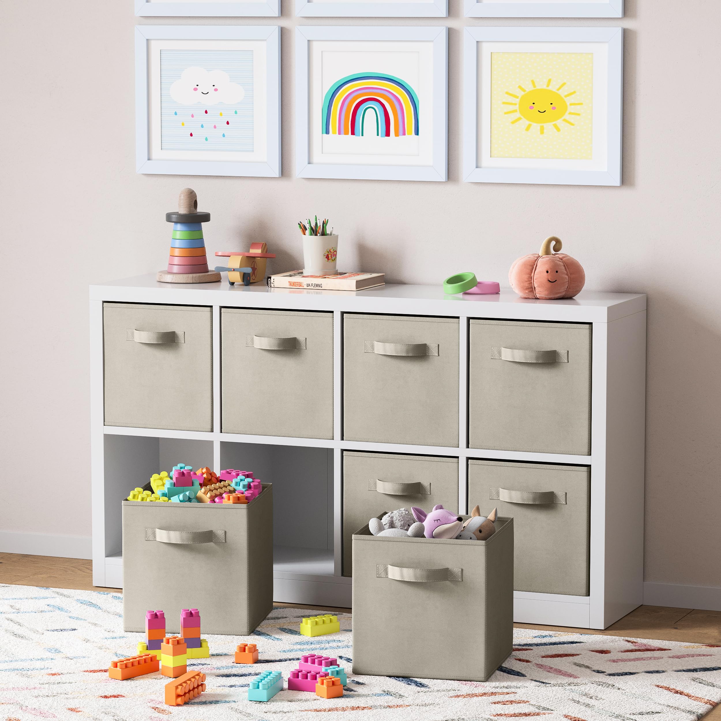 Royexe eco-friendly fabric bin, breathable storage for everyday items.