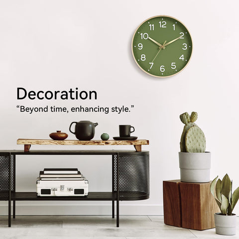 Roymnie analog design with bold numbers for quick glance timing