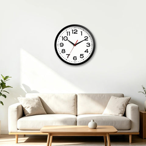 Roymnie clock uses 1 AA battery for simple installation