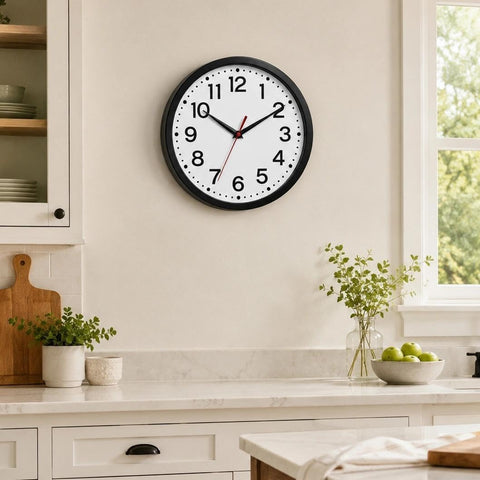 Roymnie analog dial provides quick time checks at a glance