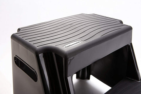Rubbermaid 2-Step Stool non-slip feet protect floors during use