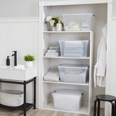 Rubbermaid Cleverstore lids seal to protect from dust and humidity