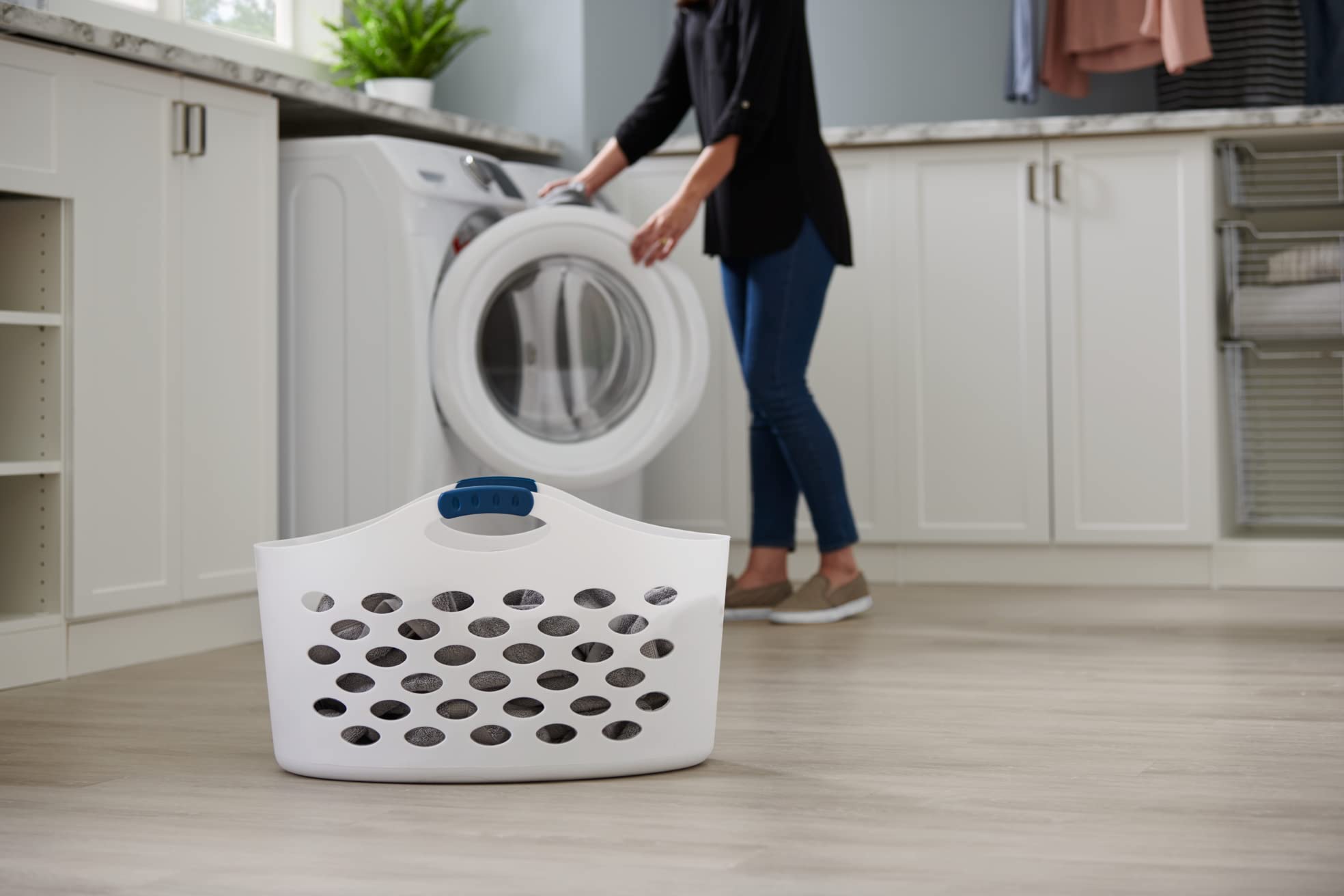 Rubbermaid home-garage-laundry-basket helps organize spaces efficiently