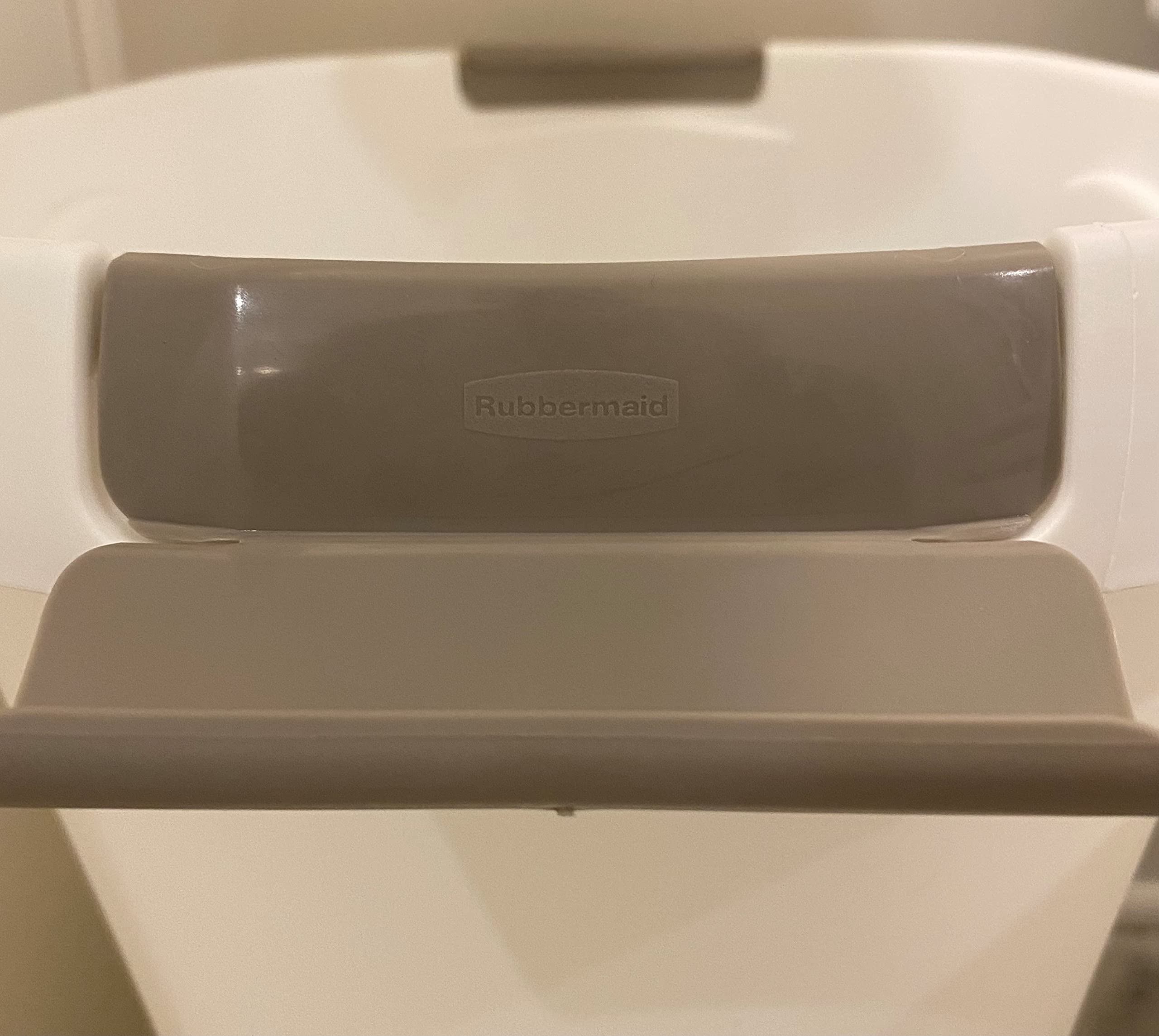 Rubbermaid resin construction is easy to wipe clean and rust-resistant