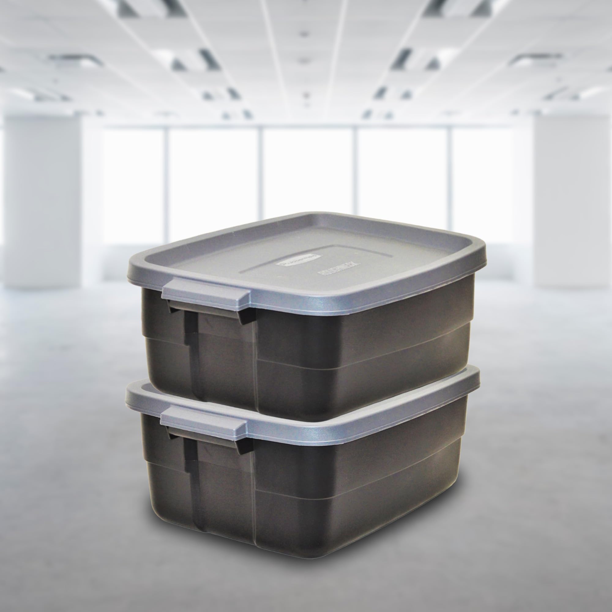 Lid-on-stack Rubbermaid Roughneck totes showcasing space-saving design