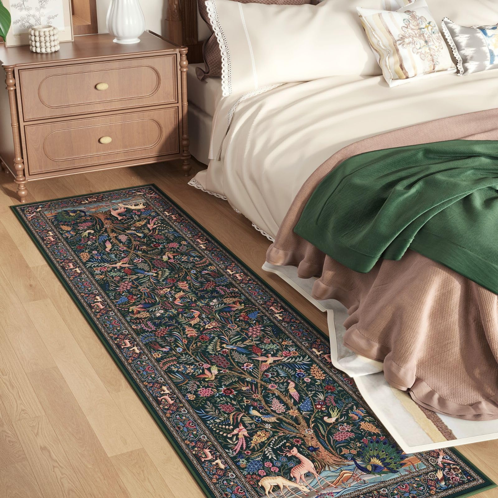 Rugcomf machine-washable rug for easy cleaning in busy homes.