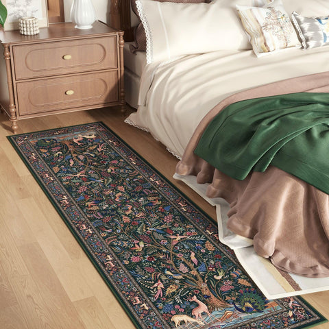 Rugcomf machine-washable rug for easy cleaning in busy homes.