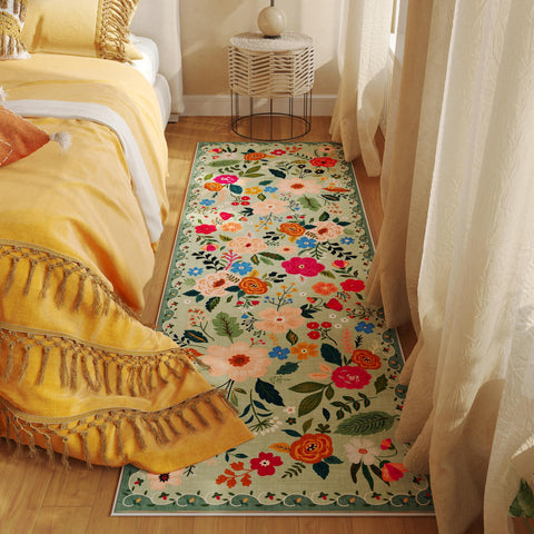 Rugcomf Runner Rug green low-profile pile provides quiet, low-profile appeal underfoot.
