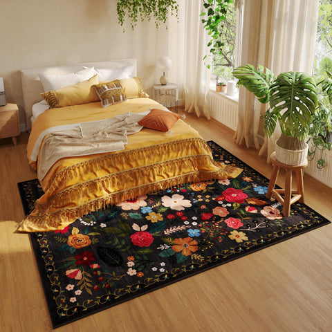 Rugcomf vintage medallion pattern detail adds character to any room.