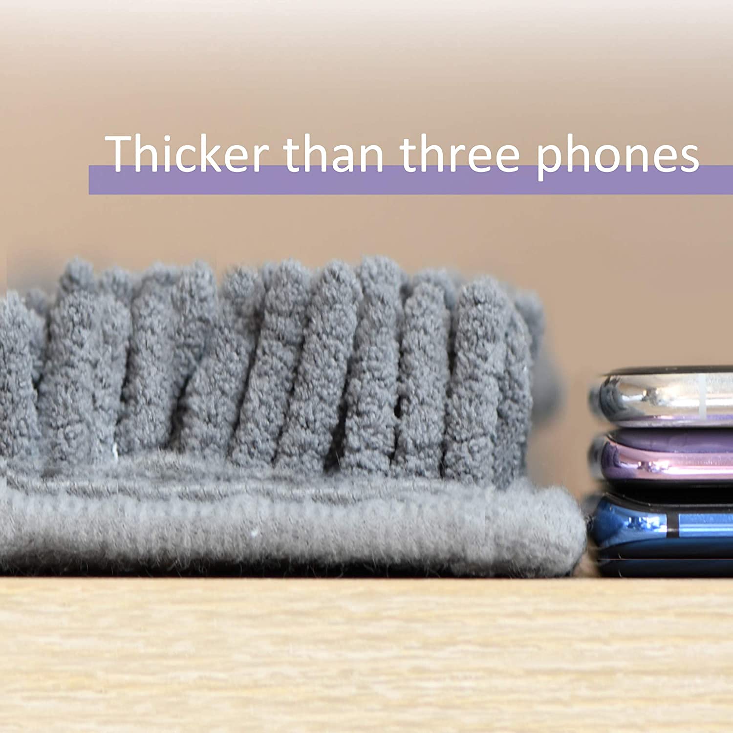 RUN HELIX absorbent microfiber rug soaks moisture quickly after showers.