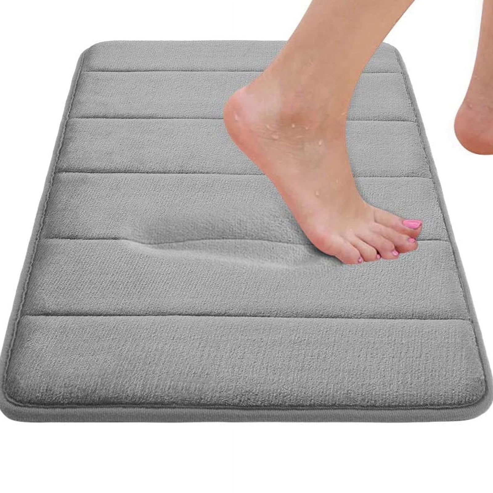 RUN HELIX machine-washable bath mat for easy care and color retention