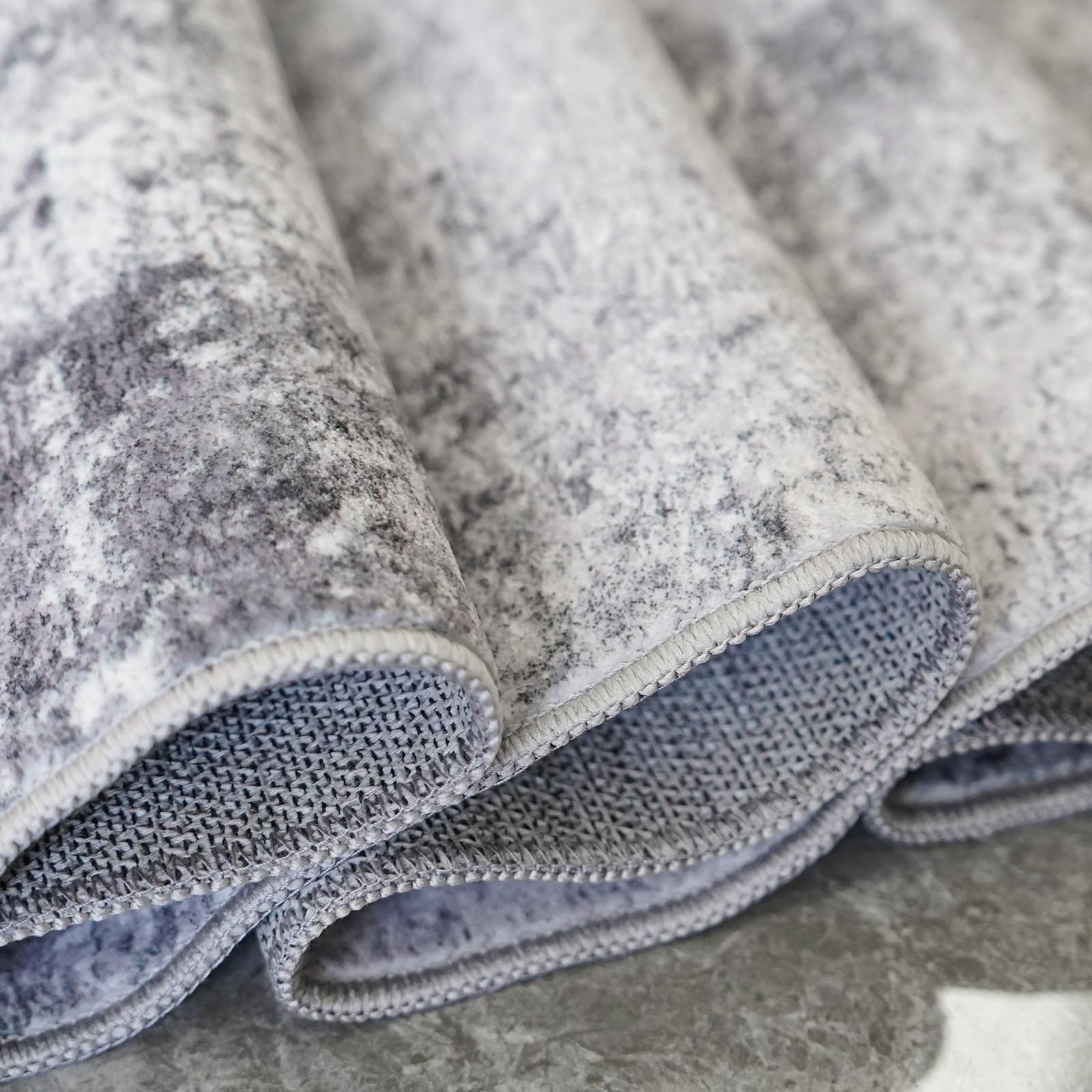 RUUGME easy-care rug supports gentle vacuuming and spot cleaning.