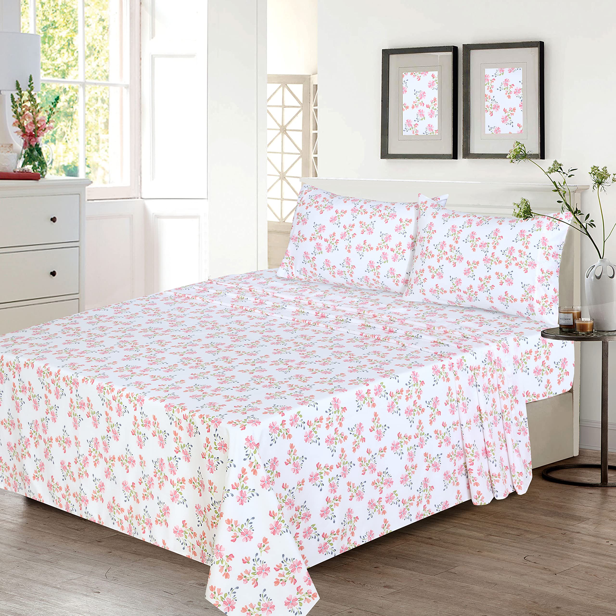RUVANTI Bloomex fitted sheet with 16 inch pocket ensuring secure fit.