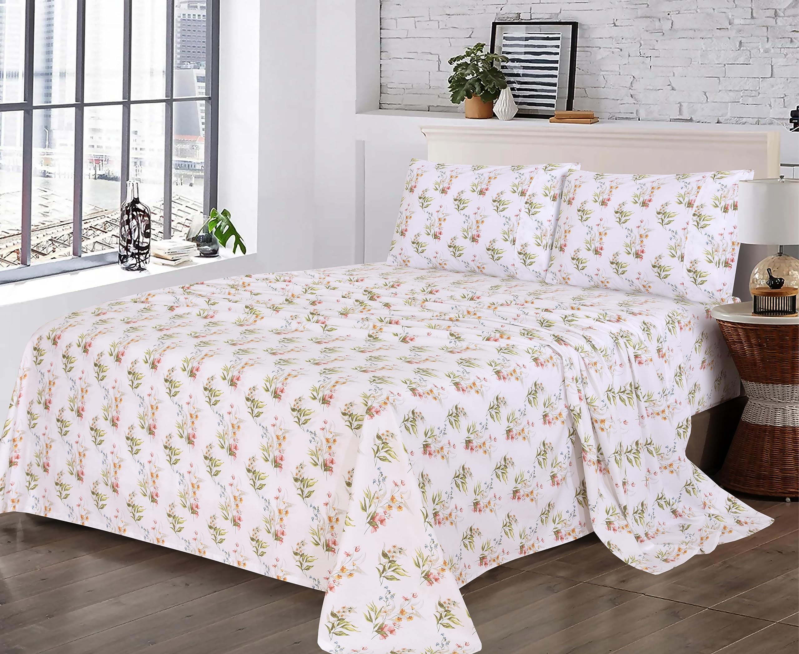 RUVANTI Floral Bliss Sheets 16-inch pocket shown for secure deep-fit on mattress.