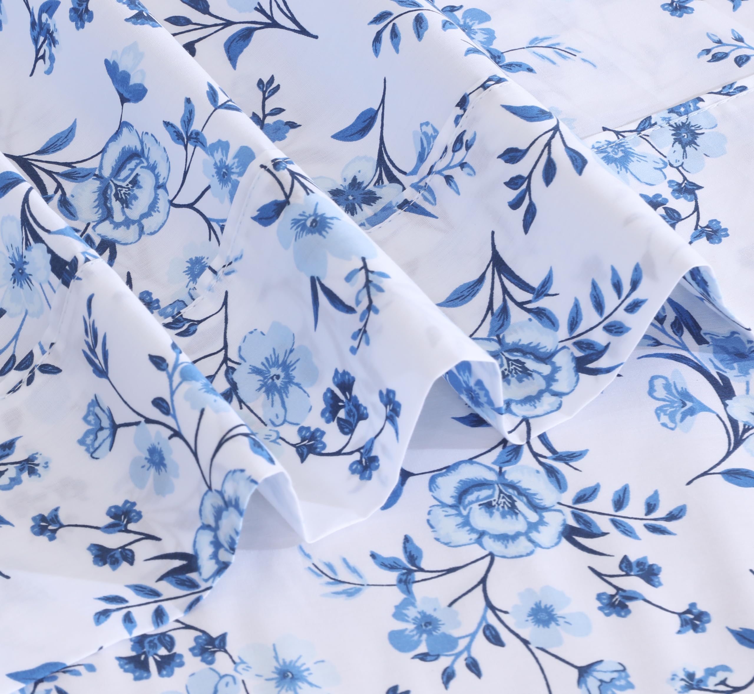 RUVANTI bedding layered on mattress demonstrates easy care and wrinkle resistance