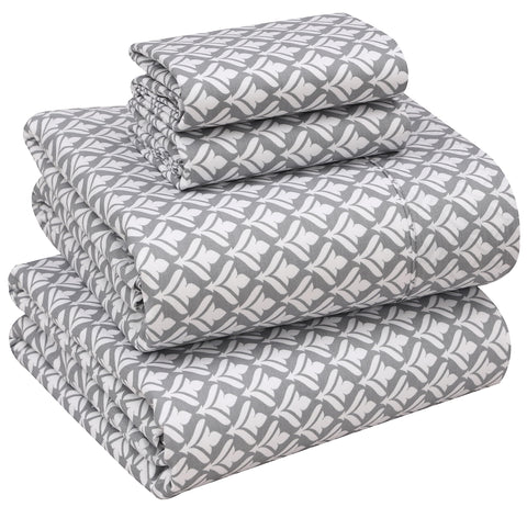 RUVANTI queen percale flat sheet close-up weave, crisp and breathable.