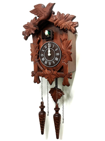 Rylai cuckoo clock carved Linden wood emphasizes authentic vintage craftsmanship.