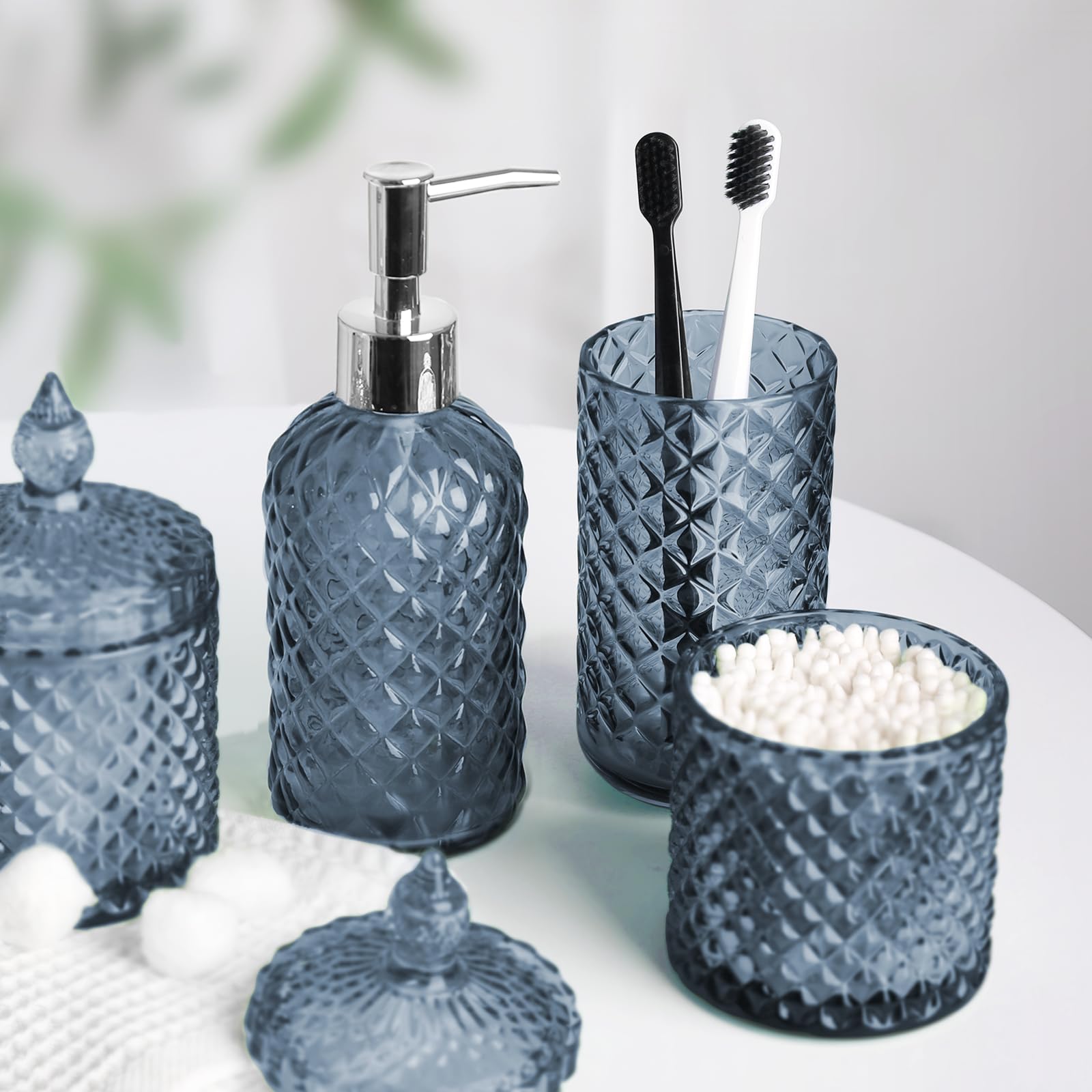 RYTOXILO blue diamond-pattern detail adds glassware charm