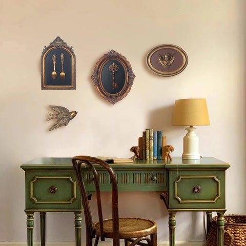 S-MANTIS embossed key centerpiece creates a focal point on your wall.
