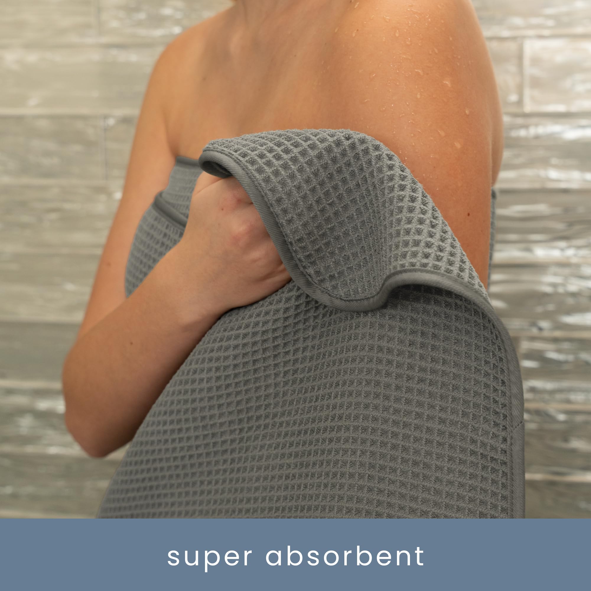 Aura quick-dry microfiber towel; strong moisture absorption after workouts