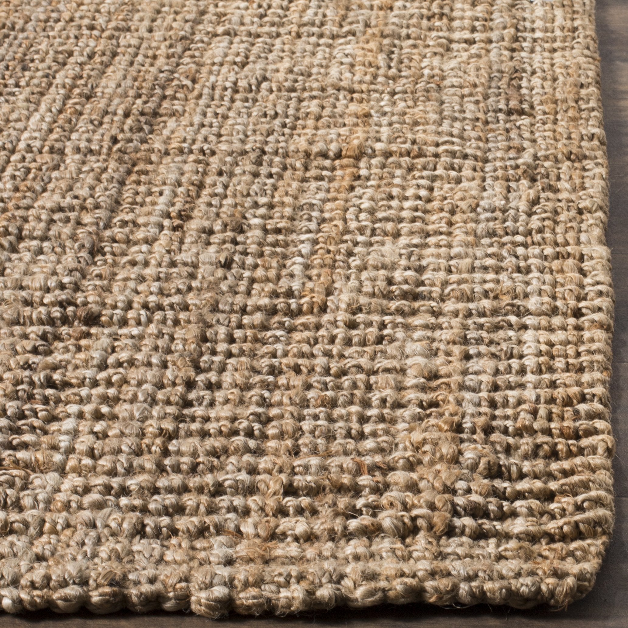 SAFAVIEH rug in a living room layout for versatile styling