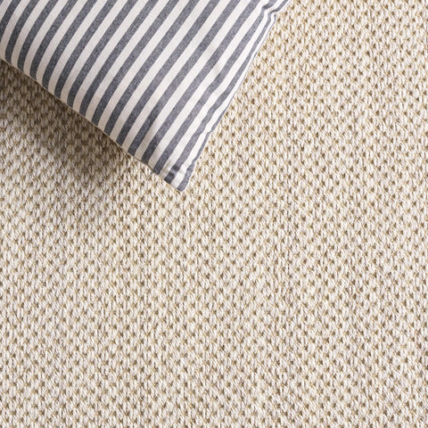SAFAVIEH NF143C ideal for entryways and dining areas.