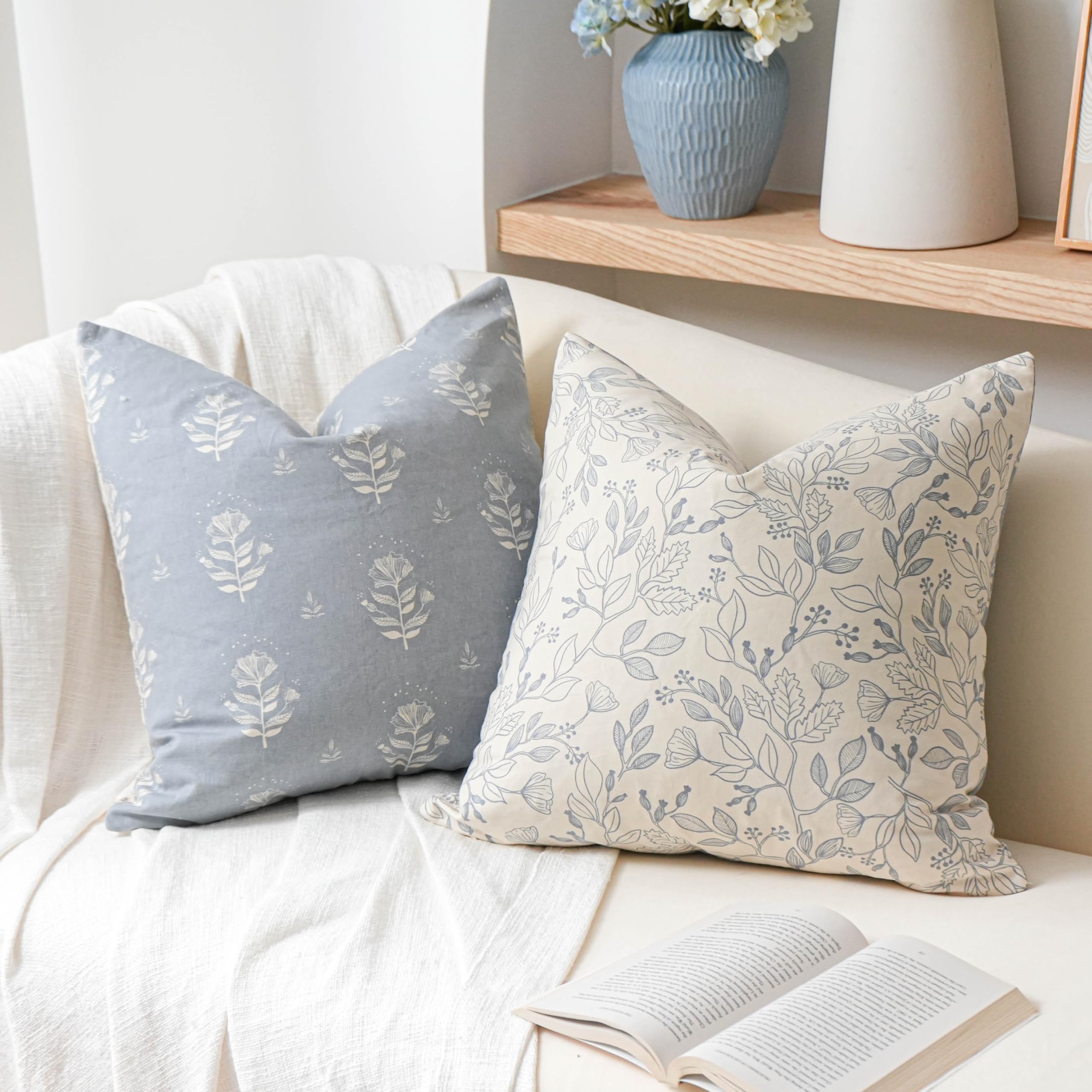 SageSelvas coastal blue farmhouse cover front view, soft cotton, ideal for lounge decor.