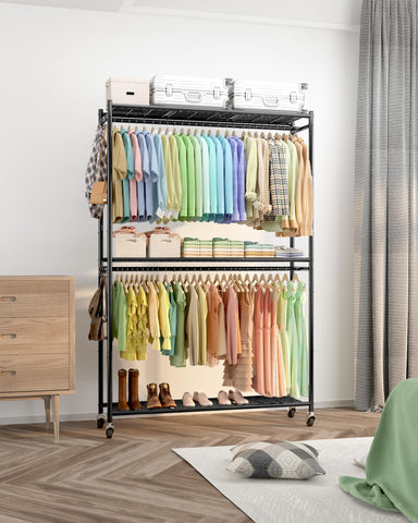 Sakugi rack entryway keeps bags and hats neatly organized