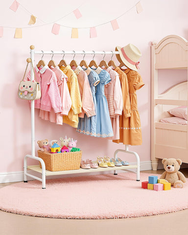 Sakugi rack U-shaped base provides solid support.